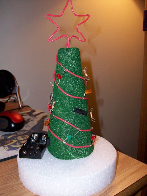 Picture of the assembled Circuit-Tree, minus batteries