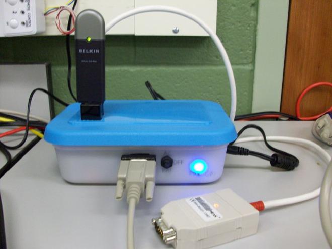 Picture of AutoPlug device powered on